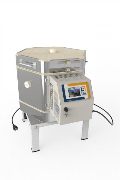 The perfect small kiln for hobby work or glaze testing. The DL11-D, DLH11-D, and DLH11-DX offer choices based on your electrical specifications.