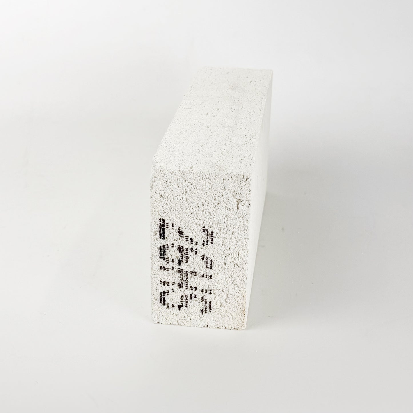 26K Insulating Fire Brick (IFB) is a soft insulating fire brick used for general kiln contraction and rated to 2600F (26K). Higher grade brick for the industry. 
