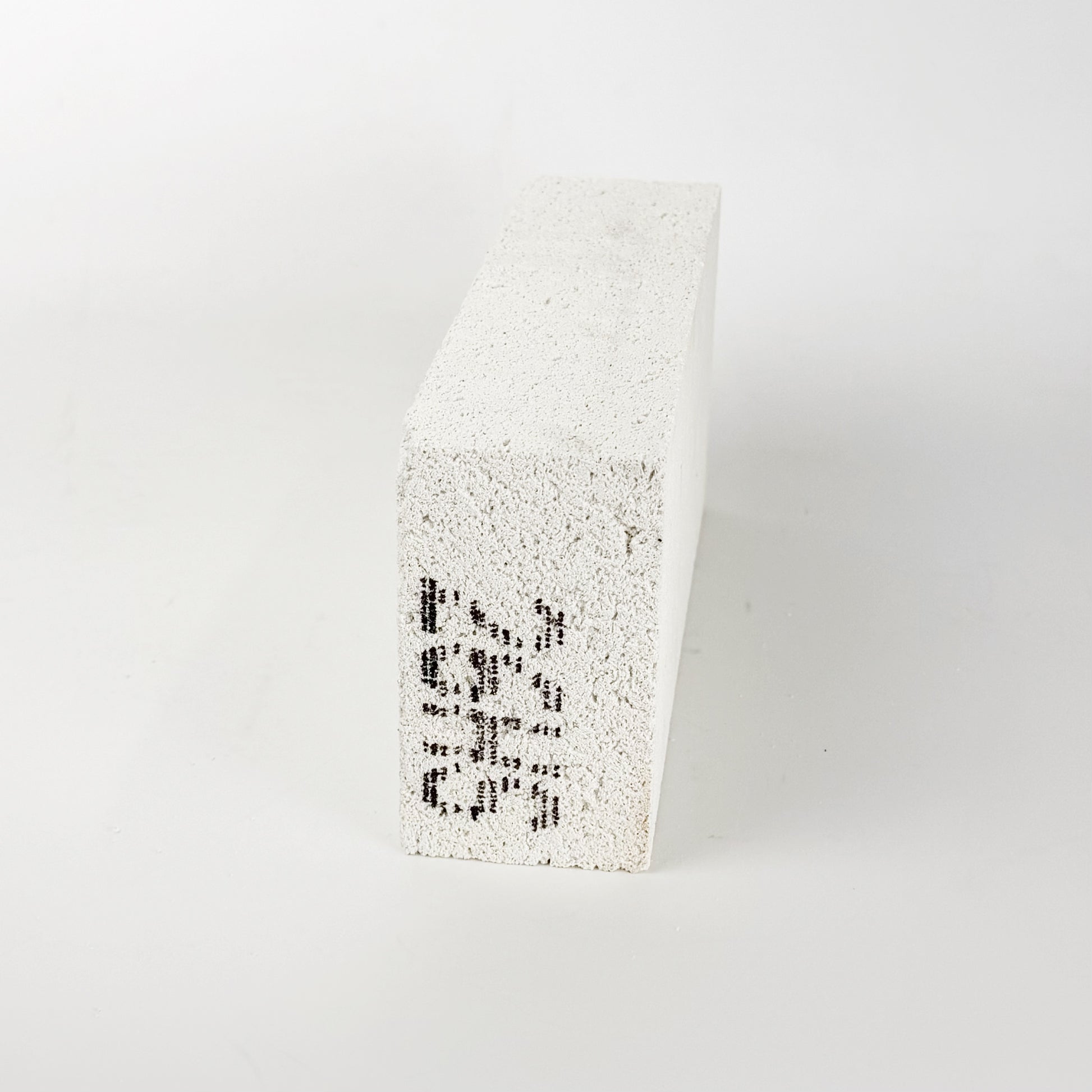 26K Insulating Fire Brick (IFB) is a soft insulating fire brick used for general kiln contraction and rated to 2600F (26K). Higher grade brick for the industry. 