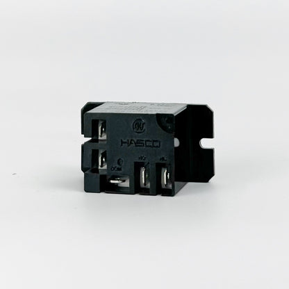 Pilot relay for Skutt kilns, typically used to drive a small signal to the main relays or contactors. Skutt PK models, Skutt KM1227PK, Skutt KM1231PK, Skutt KM1627PK, Skutt KM1627PK LF.